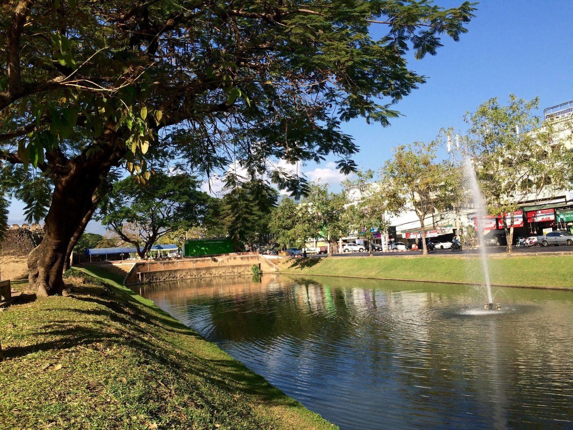 Le Canal Boutique House Chiang Mai Eksteriør billede